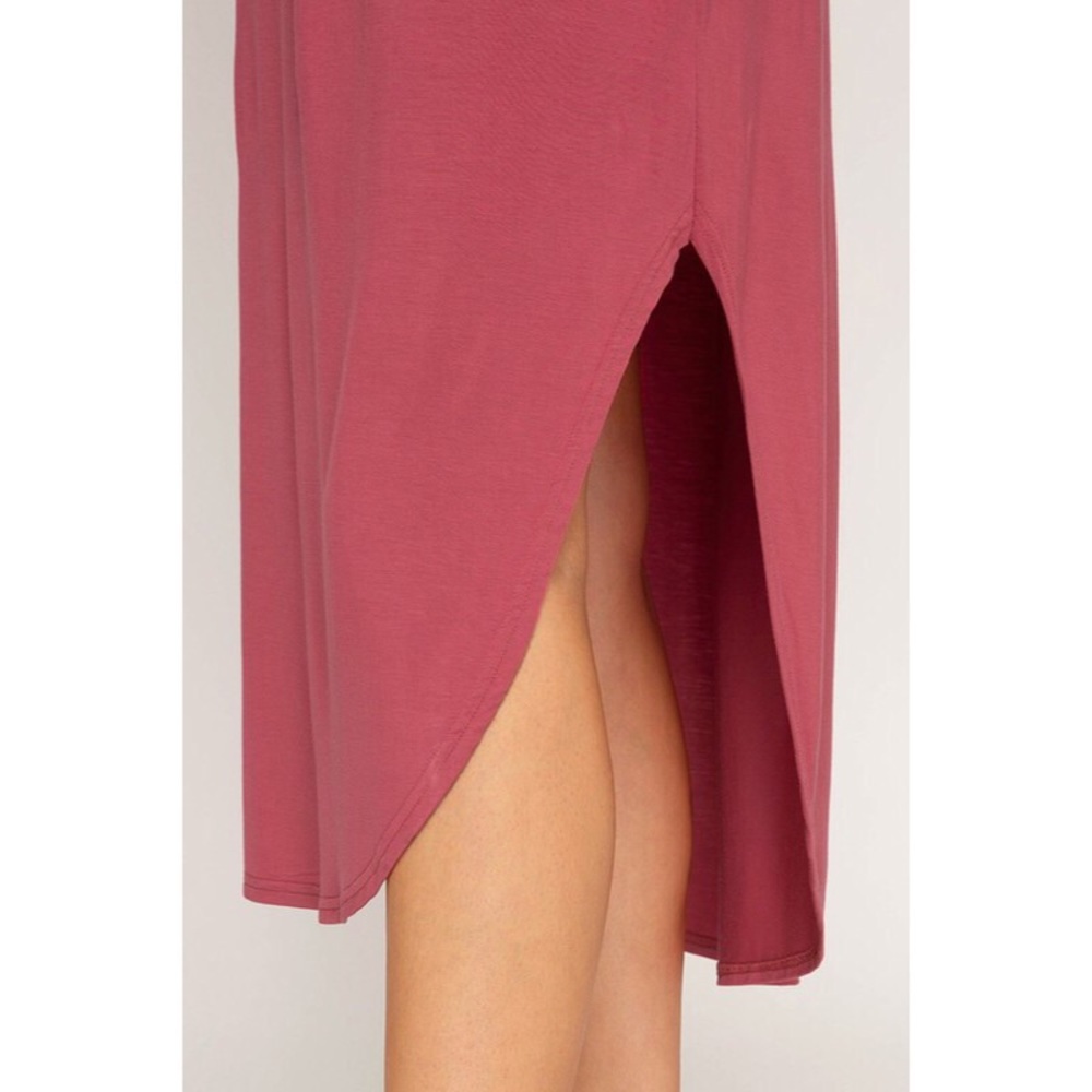 BOUTIQUE CLOSING MAKE AN OFFER - Picture 3 of 4